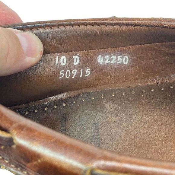 Allen Edmonds Nashua Loafers Men's 10 Brown Black Leather Tassels Slip On Shoe - Picture 8 of 9